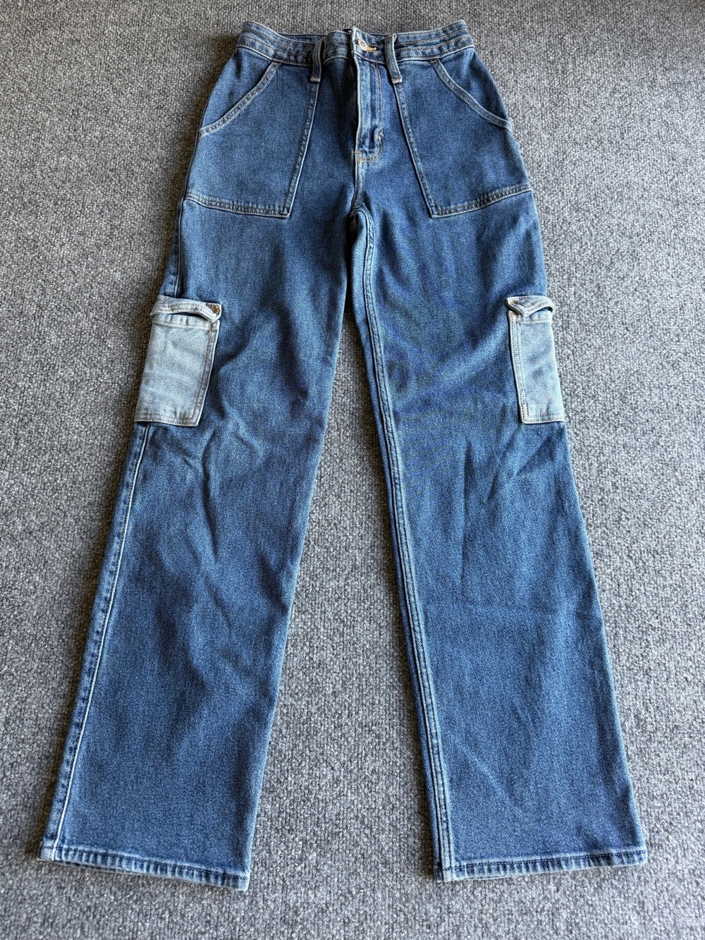 Hollister Two-Tone Ultra High Rise Dad Blue Jeans Junior’s Size 1 Carpenter